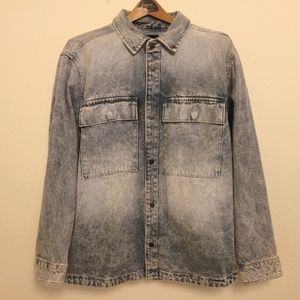 Nwt mens denim shacket snap button jacket